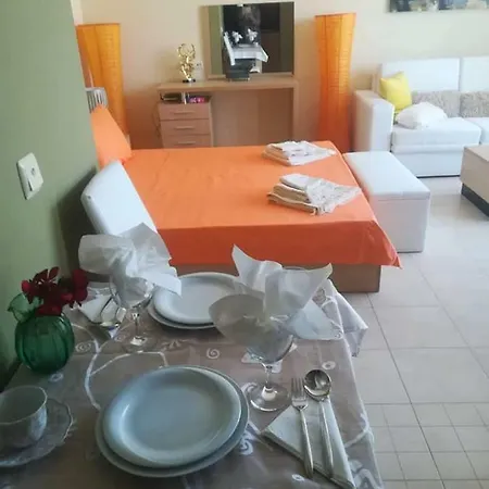 Private Apartament In Deni - Green Life Beach *