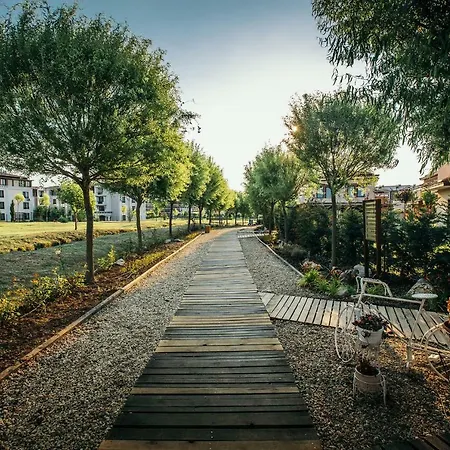 Private Apartament In Deni - Green Life Beach