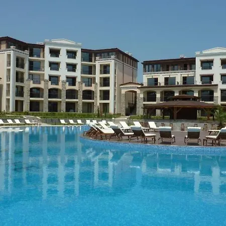Private Apartament In Deni - Green Life Beach Apartamento *