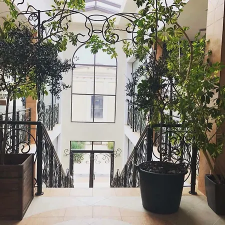 Private Apartament In Deni - Green Life Beach 아파트 소조폴