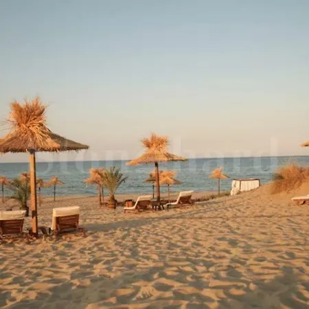 Private Apartament In Deni - Green Life Beach Appartement